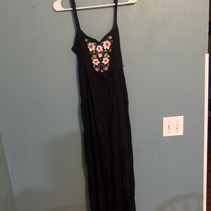 Black Floral Embroidered jumper